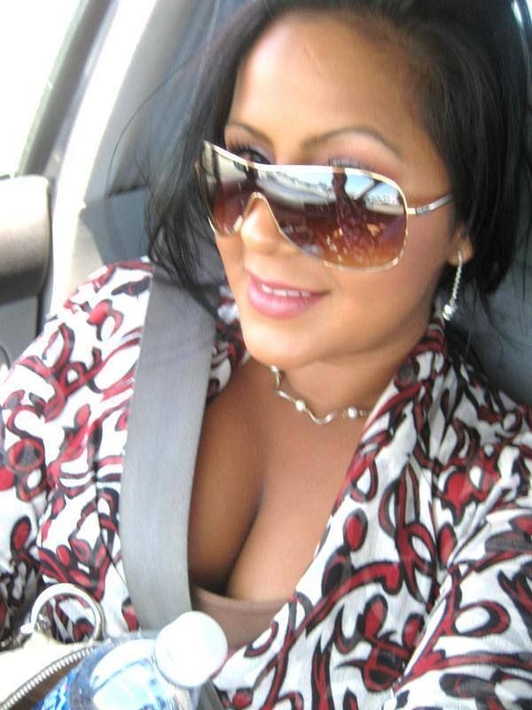 Family Crisis**Husband taxi driver**unhappy sexy woman 35 $ for an hour**CHEAP RATE** - Image 3